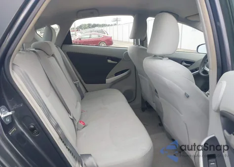 2010 Toyota Prius Iii z USA, uszkodzony, nr VIN JTDKN3DU8A0245607